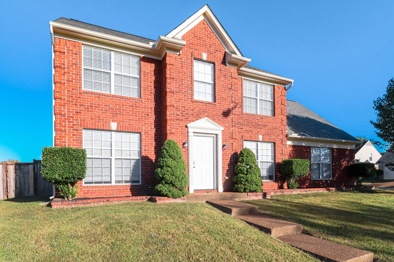 2,250/Mo, 5452 Belle Ridge Dr Arlington, TN 38002 Front View