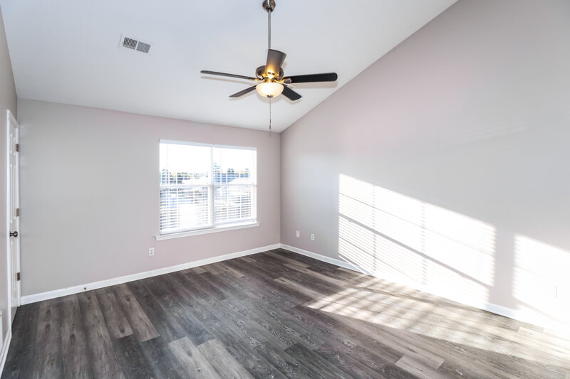 2,250/Mo, 5452 Belle Ridge Dr Arlington, TN 38002 Main Bedroom View