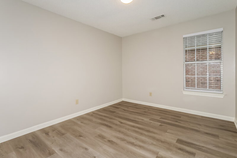 1,785/Mo, 3158 Clubview Cove N Lakeland, TN 38002 Bedroom View 4