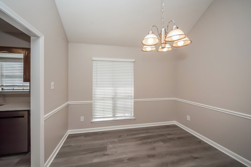 2,360/Mo, 4880 Barkshire Dr Memphis, TN 38141 Dining Room View