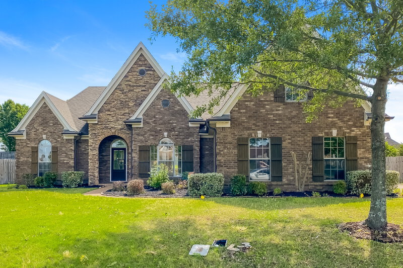 3,390/Mo, 8186 Baron Dr Olive Branch, MS 38654 External View