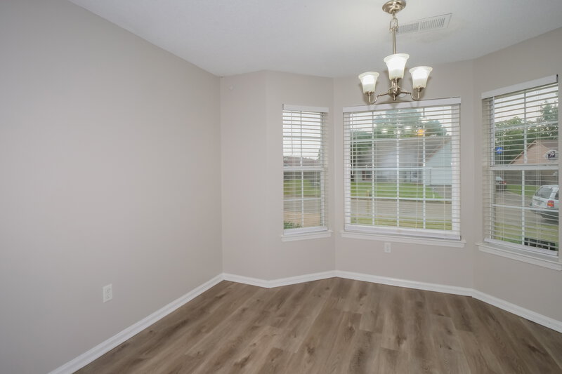 1,650/Mo, 9831 Riggan Dr Olive Branch, MS 38654 Dining Room View