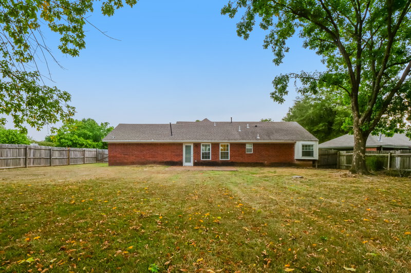 1,650/Mo, 9831 Riggan Dr Olive Branch, MS 38654 Rear View