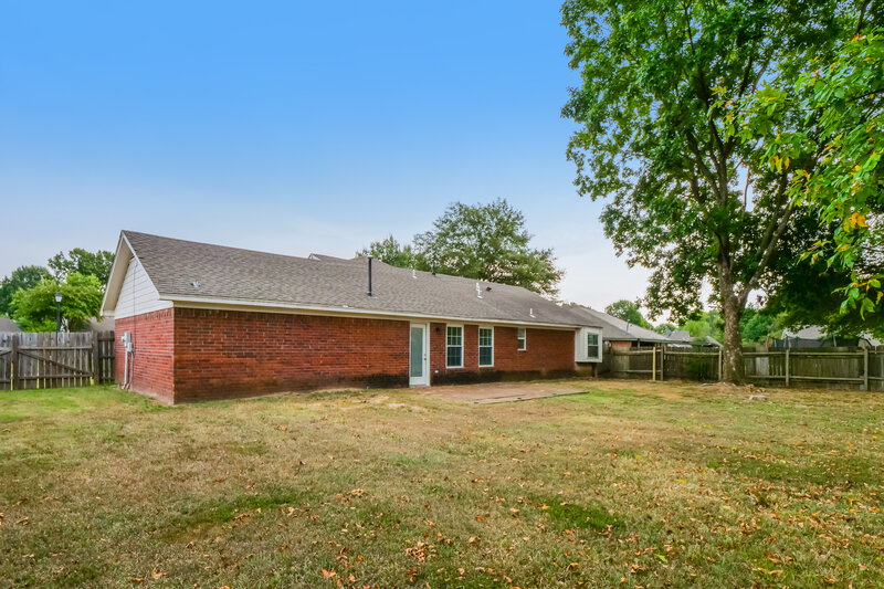 1,650/Mo, 9831 Riggan Dr Olive Branch, MS 38654 Rear View 2
