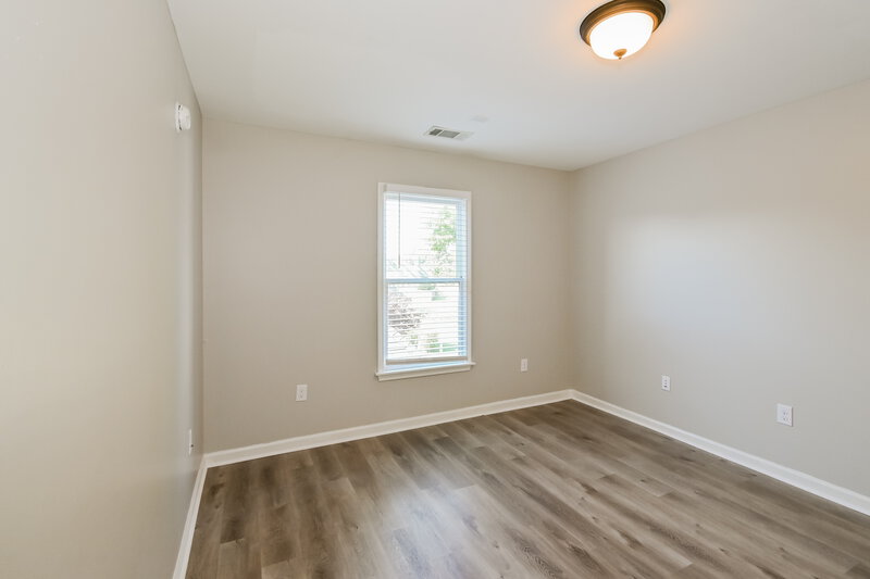 2,595/Mo, 7032 Apache Dr Olive Branch, MS 38654 Bedroom View 3