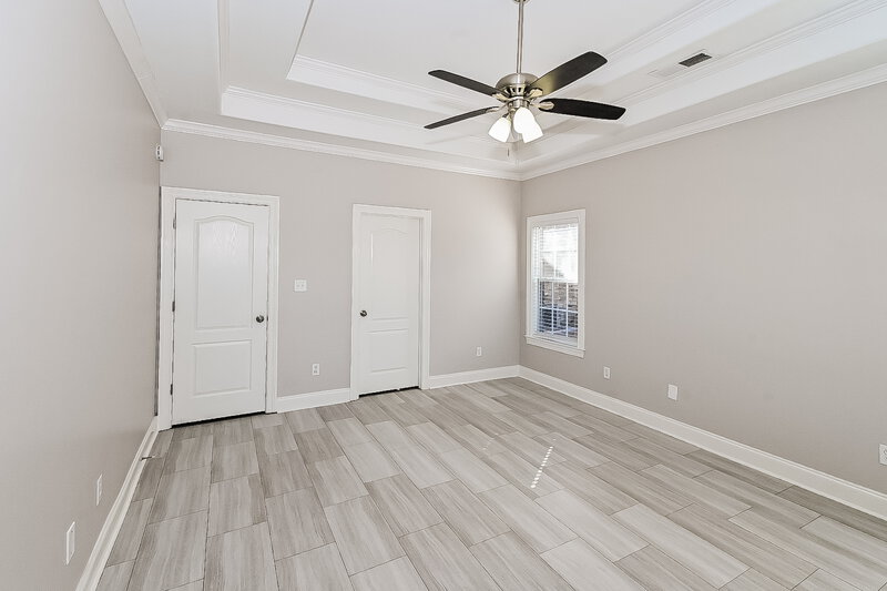 2,125/Mo, 4929 Rosebrook Cir W Southaven, MS 38672 Main Bedroom View