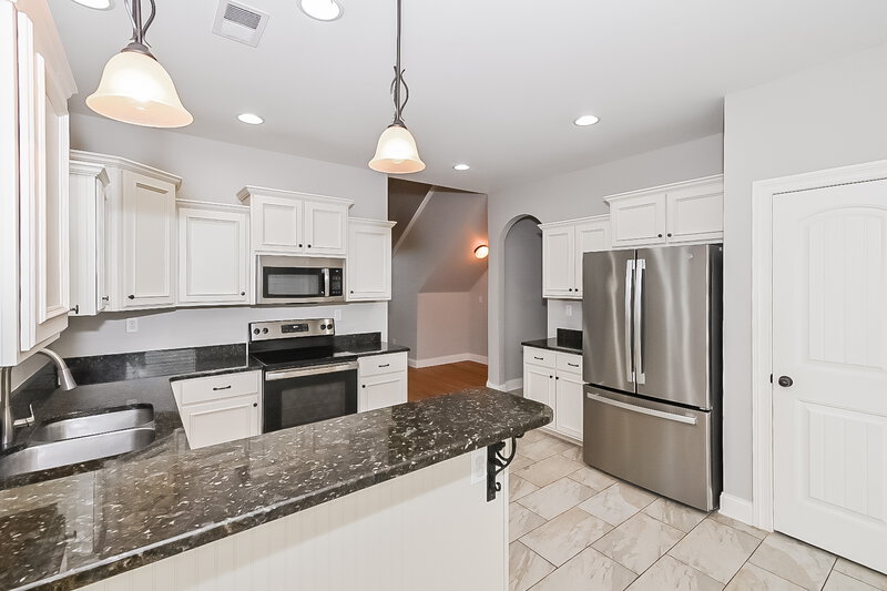 2,225/Mo, 4688 W Petite Loop Olive Branch, MS 38654 Kitchen View