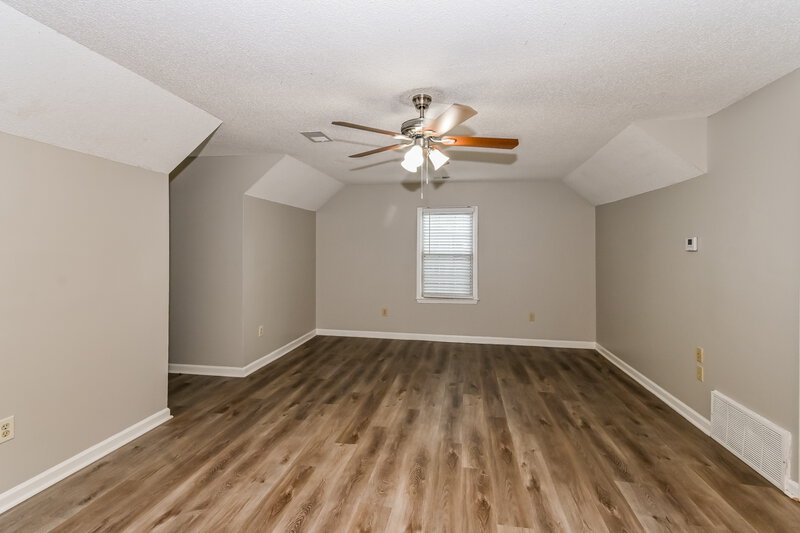 2,275/Mo, 861 White Pine Dr Southaven, MS 38671 Main Bedroom View