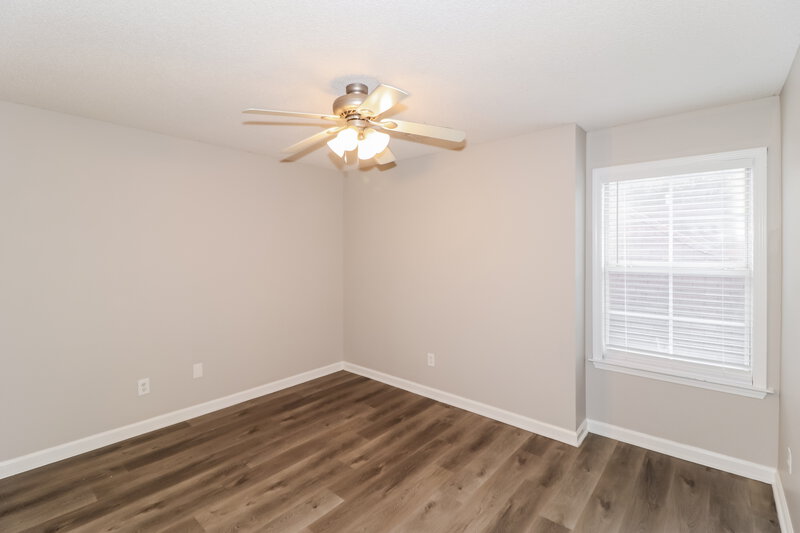 2,175/Mo, 4934 Indian Walk Ln Arlington, TN 38002 Bedroom View 3