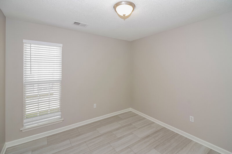 1,890/Mo, 824 W E Ross Pkwy Southaven, MS 38671 Bedroom View 2