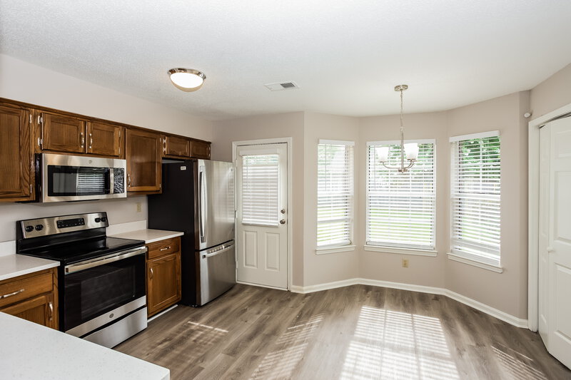 1,570/Mo, 7043 Hampton Dr Horn Lake, MS 38637 Dining Room View