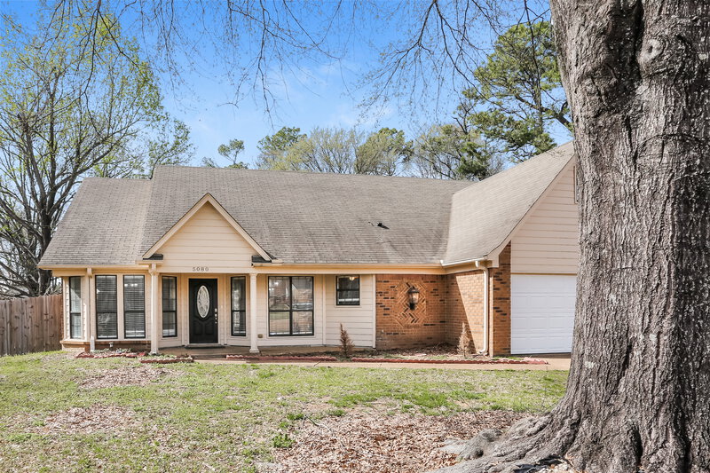 2,110/Mo, 5080 Kennet Ct Memphis, TN 38141 Front View