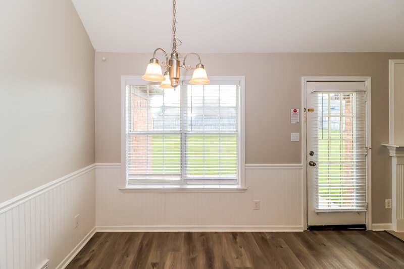 2,165/Mo, 5201 Melanie Creek Cove Arlington, TN 38002 Dining Room View