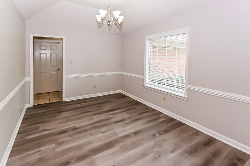 2,200/Mo, 147 N Parkway St Hernando, MS 38632 Bedroom View 4