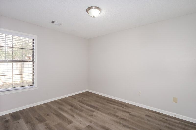 1,550/Mo, 2106 Charles Bryan Rd Memphis, TN 38133 Bedroom View 3