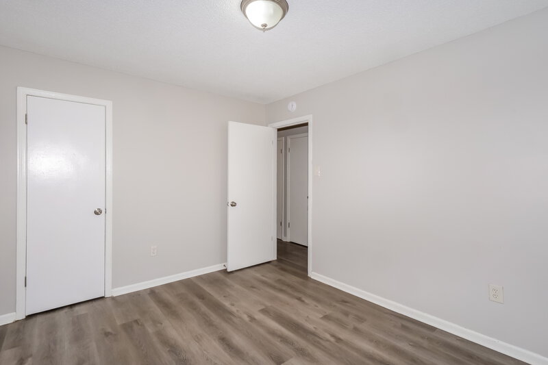 1,550/Mo, 2106 Charles Bryan Rd Memphis, TN 38133 Bedroom View 4