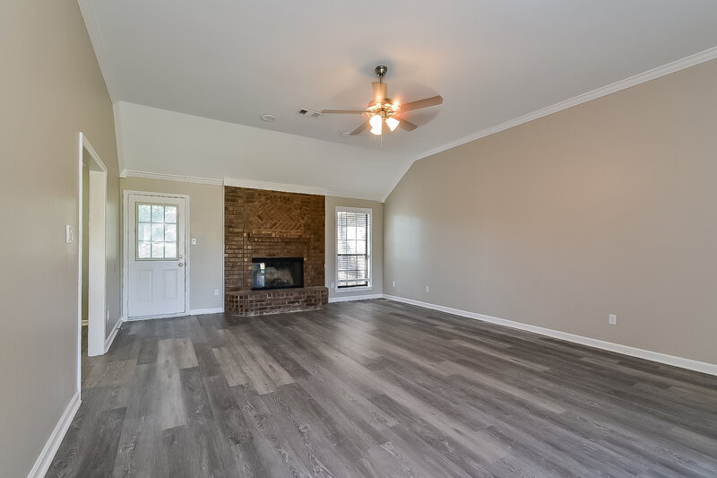 3,110/Mo, 3320 Summerdale Drive Bartlett, TN 38133 Living Room View