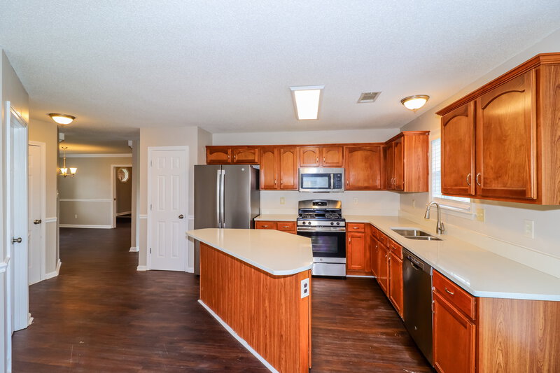 2,095/Mo, 8330 Trondheim Dr Cordova, TN 38018 Kitchen View 2