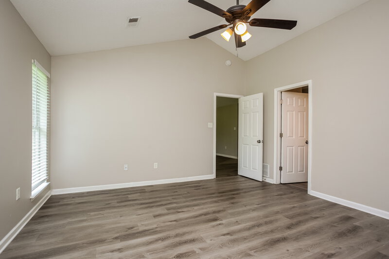 2,105/Mo, 1657 Madison Ave Southaven, MS 38671 Main Bedroom View