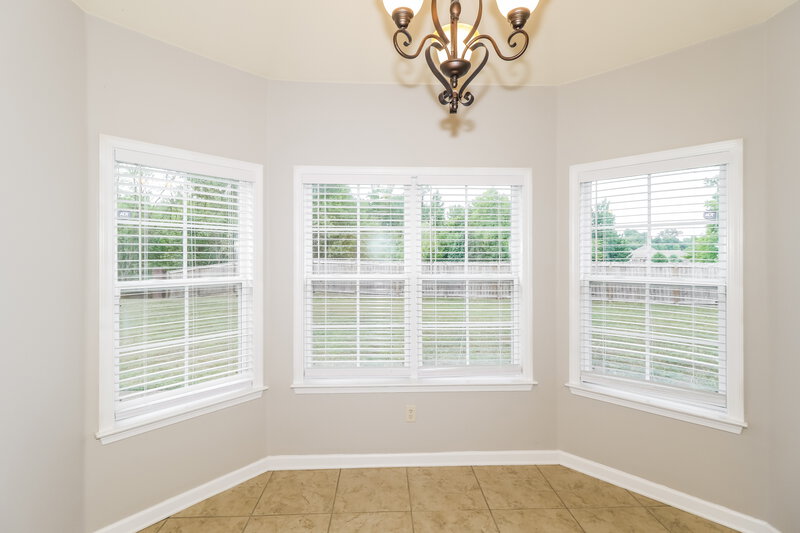 1,970/Mo, 3714 Harvest Tree Cove Southaven, MS 38672 Dining Room View