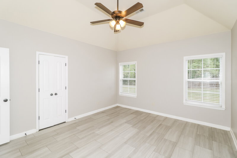 1,970/Mo, 3714 Harvest Tree Cove Southaven, MS 38672 Main Bedroom View 2