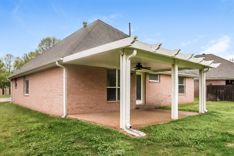 2,085/Mo, 3950 Spring Lakes Cir Olive Branch, MS 38654 Misc View 14