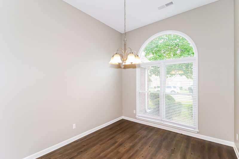 2,040/Mo, 1883 Banstead Dr Cordova, TN 38016 Dining Room View
