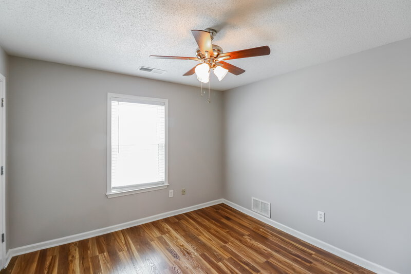 1,955/Mo, 15 Cypress Grove Cove Oakland, TN 38060 Bedroom View