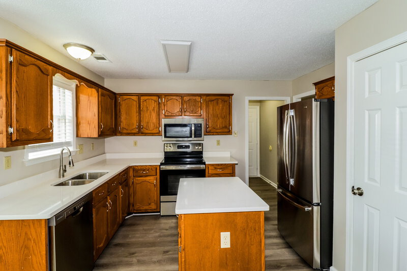 2,240/Mo, 3426 Post Elm Ln Bartlett, TN 38133 Kitchen View