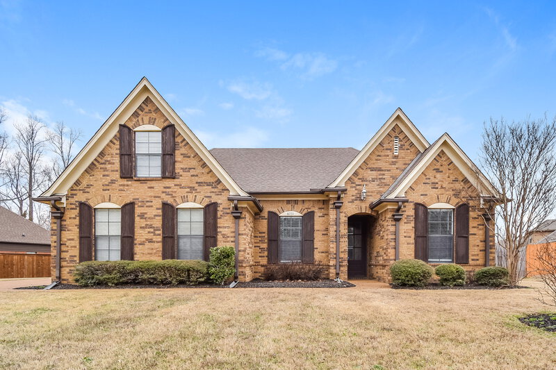 2,375/Mo, 6010 Abigail Bluffs Cove Bartlett, TN 38135 External View