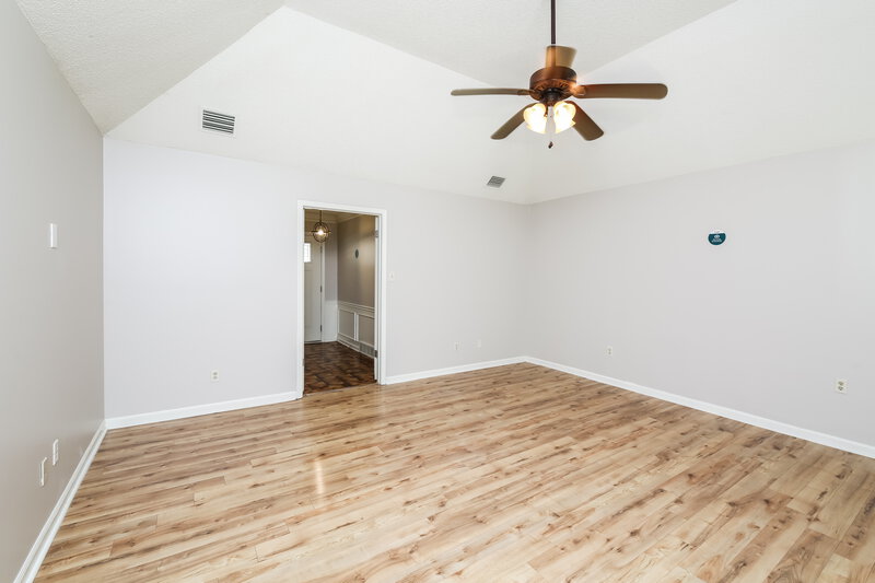 1,845/Mo, 442 Dove Valley Rd Collierville, TN 38017 Living Room View