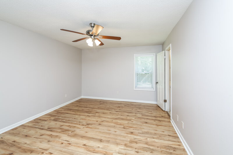 1,845/Mo, 442 Dove Valley Rd Collierville, TN 38017 Main Bedroom View