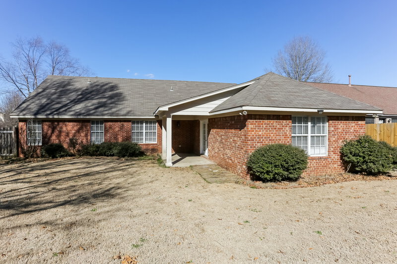 2,360/Mo, 11169 Ewe Turn Dr Arlington, TN 38002 Rear View