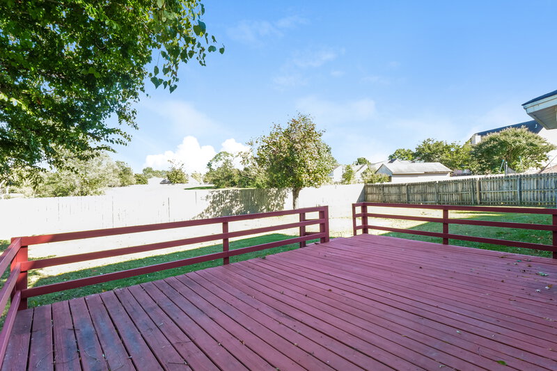 1,800/Mo, 7362 Stonegate Blvd Southaven, MS 38671 Deck View