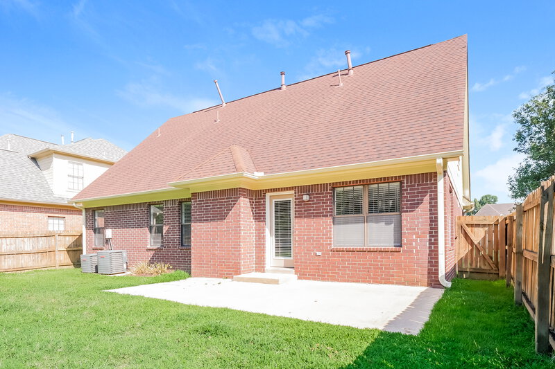 2,180/Mo, 7896 Jills Creek Dr Bartlett, TN 38133 Rear View 2