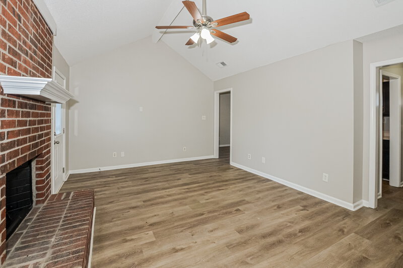 1,510/Mo, 6659 Ashland Dr Olive Branch, MS 38654 Living Room View