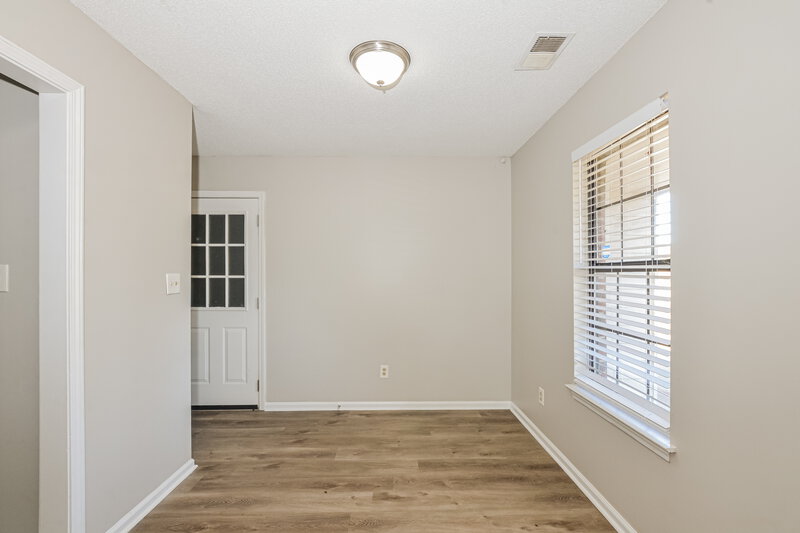 1,510/Mo, 6659 Ashland Dr Olive Branch, MS 38654 Breakfast Nook View