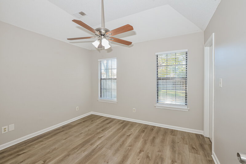 1,510/Mo, 6659 Ashland Dr Olive Branch, MS 38654 Main Bedroom View