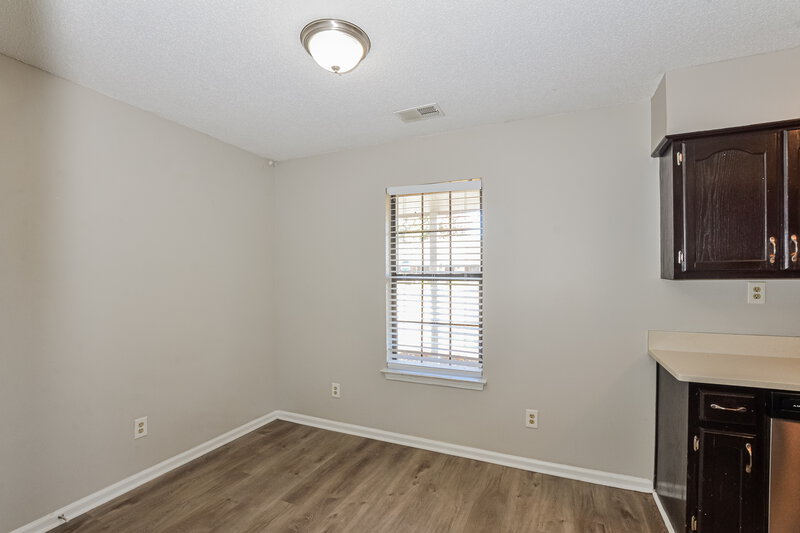 1,510/Mo, 6659 Ashland Dr Olive Branch, MS 38654 Bedroom View