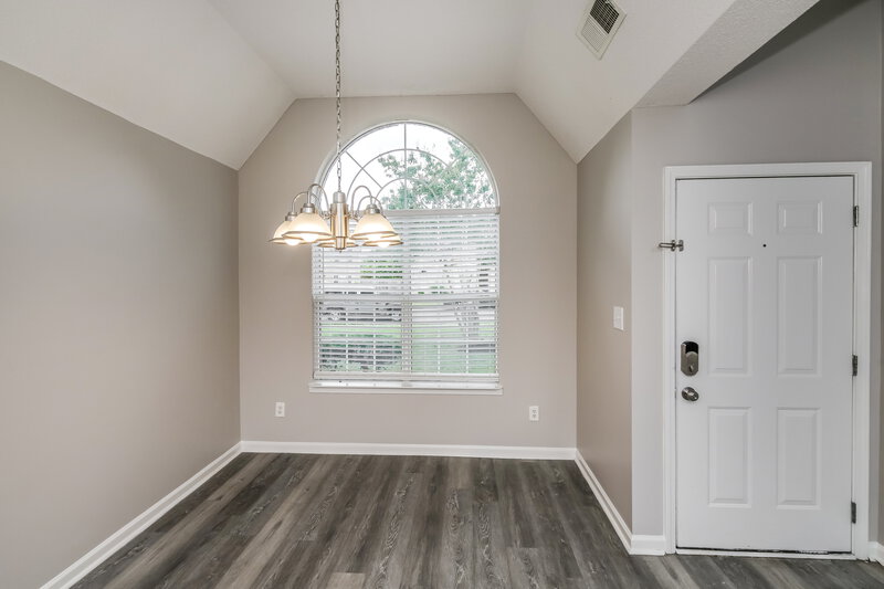 1,930/Mo, 7271 Crape Myrtle Dr Olive Branch, MS 38654 Dining Room View