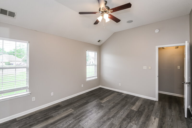 1,930/Mo, 7271 Crape Myrtle Dr Olive Branch, MS 38654 Main Bedroom View 2