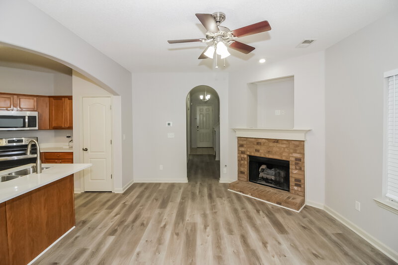 1,815/Mo, 1254 Carlton Ridge Dr Cordova, TN 38018 Living Room View