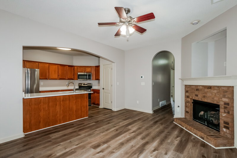 1,715/Mo, 1254 Carlton Ridge Dr Cordova, TN 38018 Living Room View 2
