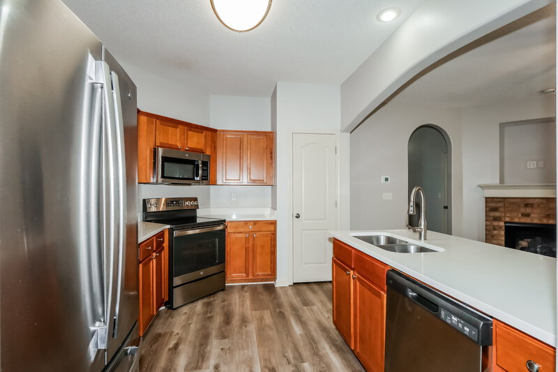 1,715/Mo, 1254 Carlton Ridge Dr Cordova, TN 38018 Kitchen View