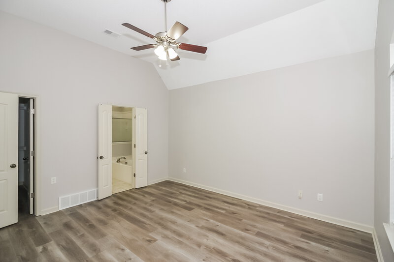 1,815/Mo, 1254 Carlton Ridge Dr Cordova, TN 38018 Main Bedroom View