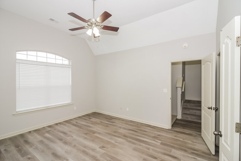 1,815/Mo, 1254 Carlton Ridge Dr Cordova, TN 38018 Main Bedroom View 2