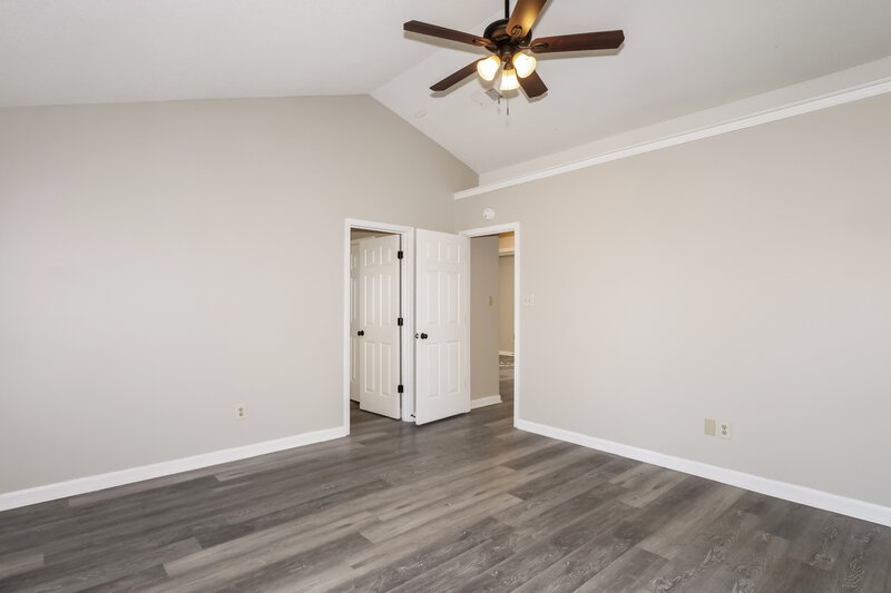 1,740/Mo, 1700 Brentwood Trce Southaven, MS 38671 Main Bedroom View 2