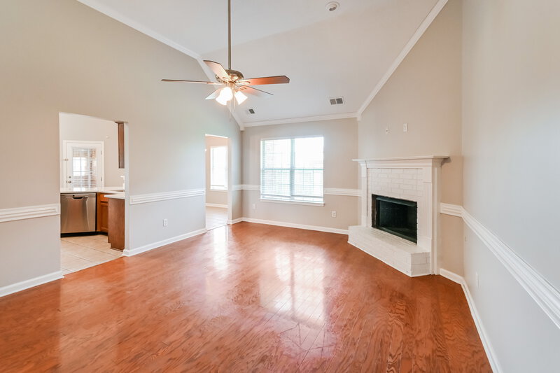 2,135/Mo, 2547 Pyramid Dr Southaven, MS 38672 Living Room View 2