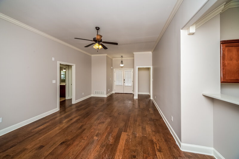 2,760/Mo, 1406 Lake Front Dr E Hernando, MS 38632 Living Room View