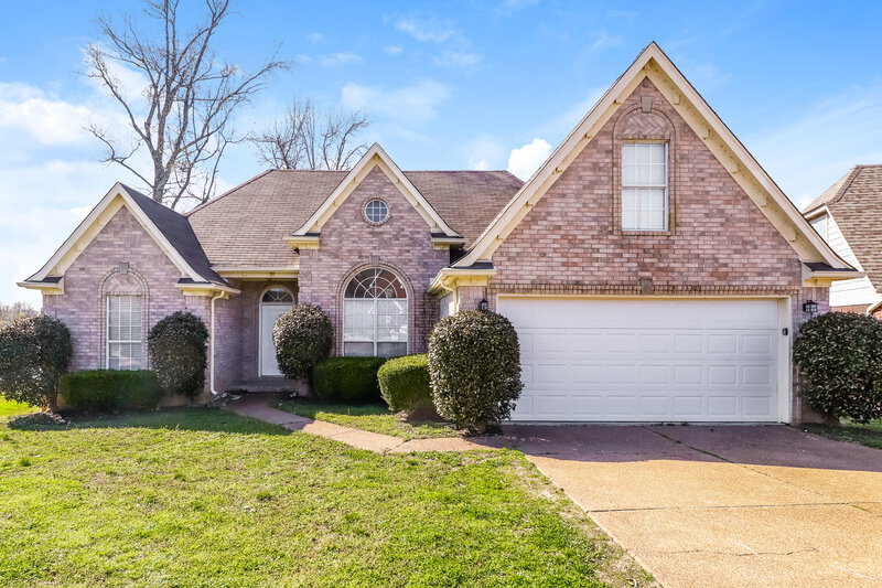 2,850/Mo, 6175 Lakefront Horn Lake, MS 38637 External View